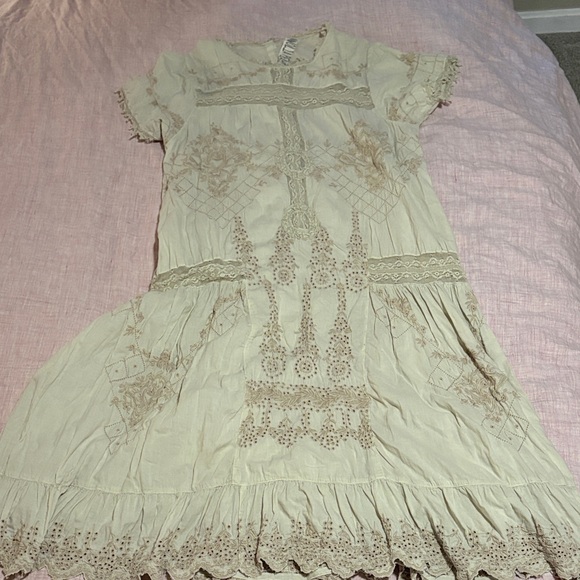 Magnolia Pearl Anna Grace Dress - Picture 6 of 15